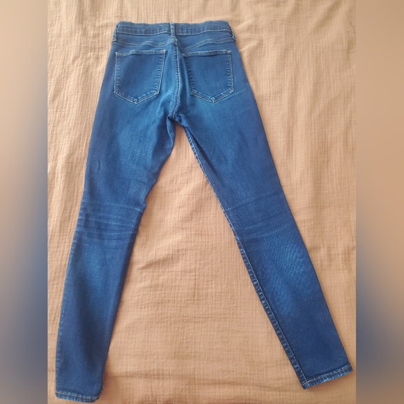 Gap Stretch Skinny Jean Sizes 27 R - Picture 3 of 3